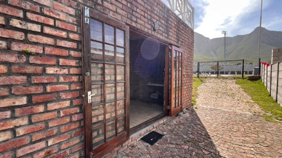 3 Bedroom Property for Sale in Kleinmond Western Cape